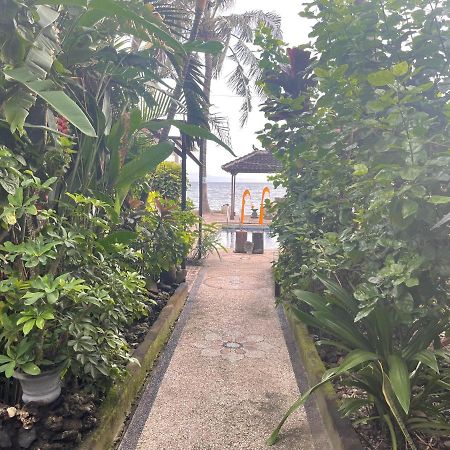 Catra Homestay Beach Apartments Candi Dasa  Ngoại thất bức ảnh