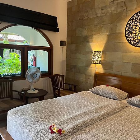 Catra Homestay Beach Apartments Candi Dasa  Ngoại thất bức ảnh