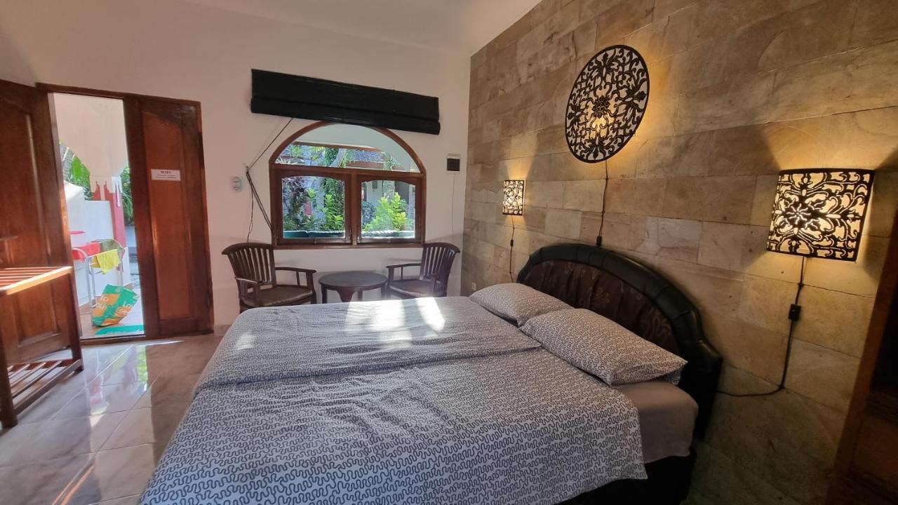 Catra Homestay Beach Apartments Candi Dasa  Ngoại thất bức ảnh